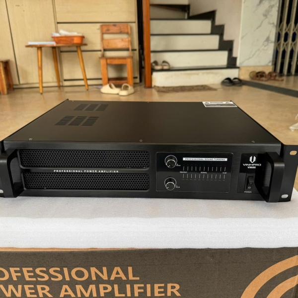 Đẩy Nhập VinhPro V9600(2x800W)